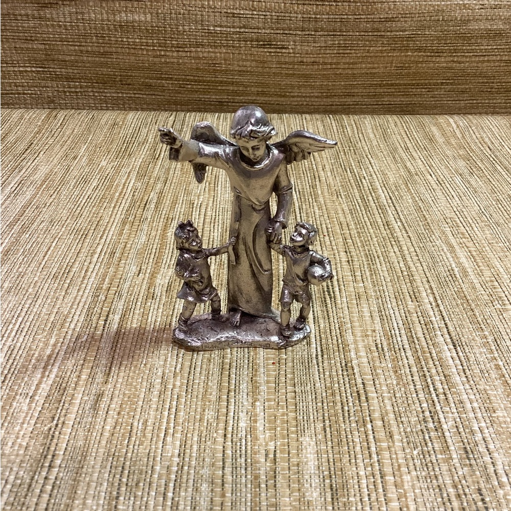 Vintage 2002 Cipolletti Pewter  Angel Figurine with Children